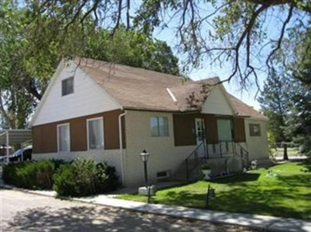 Pine Tree Inn Panaca Exterior photo